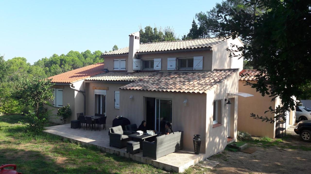 Le Refuge De Sissou Apartment Ponteves Exterior photo